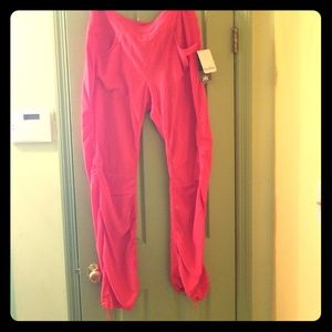 Active/yoga pants color: melon/mango